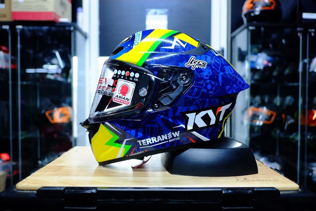 หมวกกันน็อค KYT รุ่น TT-Revo DIOGO MOREIRA 2024 ชิลด์หน้าสีใส รูปทรงสปอร์ต แถมสปอยเลอร์ทุกใบ