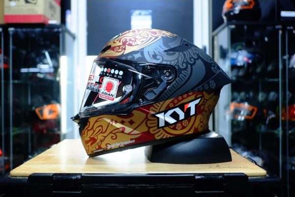 หมวกกันน็อค KYT รุ่น TT-Revo ENEA INDONESIA 2023 ชิลด์หน้าสีใส รูปทรงสปอร์ต แถมสปอยเลอร์ทุกใบ