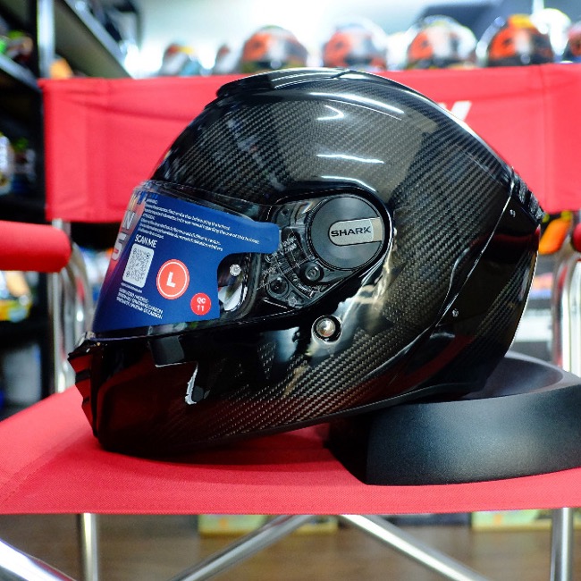 หมวกกันน็อค Shark รุ่น Spartan RS Carbon มีแว่นกันแดด แถมชิลด์ดำ - Image 2